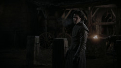 extant_GameOfThrones_1x01-WinterIsComing_3858