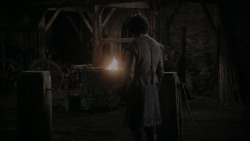 extant_GameOfThrones_1x01-WinterIsComing_3876
