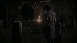 extant_GameOfThrones_1x01-WinterIsComing_3879