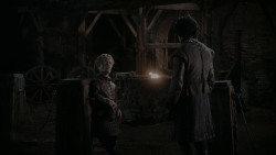 extant_GameOfThrones_1x01-WinterIsComing_3889