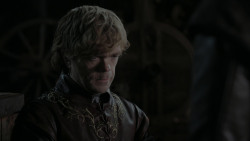 extant_GameOfThrones_1x01-WinterIsComing_3901