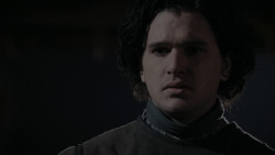 extant_GameOfThrones_1x01-WinterIsComing_3908