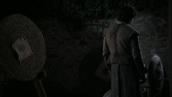 extant_GameOfThrones_1x01-WinterIsComing_3918
