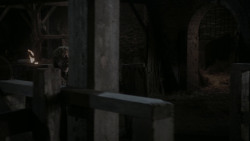 extant_GameOfThrones_1x01-WinterIsComing_3926