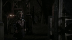 extant_GameOfThrones_1x01-WinterIsComing_3930