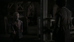 extant_GameOfThrones_1x01-WinterIsComing_3942