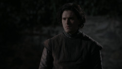 extant_GameOfThrones_1x01-WinterIsComing_3945
