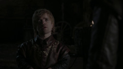 extant_GameOfThrones_1x01-WinterIsComing_3951