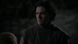 extant_GameOfThrones_1x01-WinterIsComing_3955