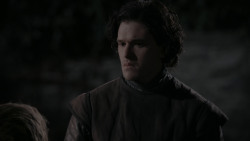 extant_GameOfThrones_1x01-WinterIsComing_3957