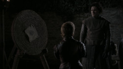 extant_GameOfThrones_1x01-WinterIsComing_3971