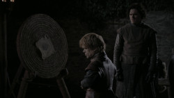 extant_GameOfThrones_1x01-WinterIsComing_3974