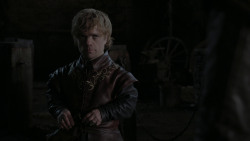 extant_GameOfThrones_1x01-WinterIsComing_3984