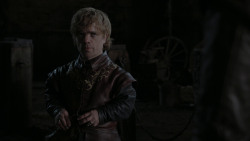 extant_GameOfThrones_1x01-WinterIsComing_3986
