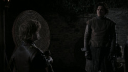 extant_GameOfThrones_1x01-WinterIsComing_3990