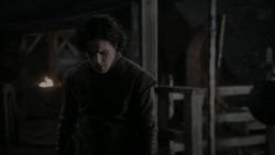 extant_GameOfThrones_1x01-WinterIsComing_4003