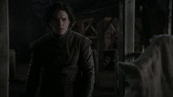 extant_GameOfThrones_1x01-WinterIsComing_4008