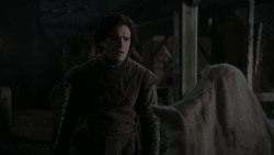 extant_GameOfThrones_1x01-WinterIsComing_4010