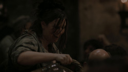 extant_GameOfThrones_1x01-WinterIsComing_4020