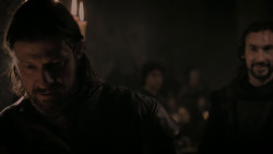 extant_GameOfThrones_1x01-WinterIsComing_4032