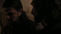 extant_GameOfThrones_1x01-WinterIsComing_4058