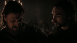 extant_GameOfThrones_1x01-WinterIsComing_4079