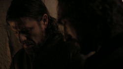 extant_GameOfThrones_1x01-WinterIsComing_4081