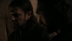 extant_GameOfThrones_1x01-WinterIsComing_4088