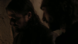 extant_GameOfThrones_1x01-WinterIsComing_4112