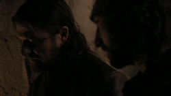 extant_GameOfThrones_1x01-WinterIsComing_4113