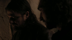 extant_GameOfThrones_1x01-WinterIsComing_4115