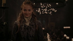 extant_GameOfThrones_1x01-WinterIsComing_4178