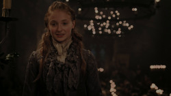 extant_GameOfThrones_1x01-WinterIsComing_4185