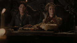 extant_GameOfThrones_1x01-WinterIsComing_4231