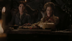 extant_GameOfThrones_1x01-WinterIsComing_4233