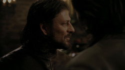 extant_GameOfThrones_1x01-WinterIsComing_4292