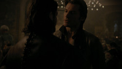 extant_GameOfThrones_1x01-WinterIsComing_4296