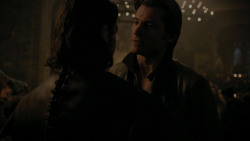 extant_GameOfThrones_1x01-WinterIsComing_4298
