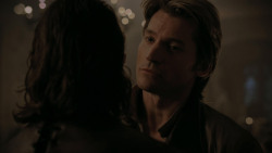 extant_GameOfThrones_1x01-WinterIsComing_4313