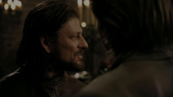 extant_GameOfThrones_1x01-WinterIsComing_4325