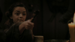 extant_GameOfThrones_1x01-WinterIsComing_4339