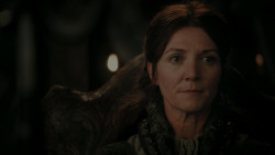 extant_GameOfThrones_1x01-WinterIsComing_4349