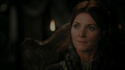 extant_GameOfThrones_1x01-WinterIsComing_4355