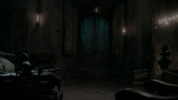 extant_GameOfThrones_1x01-WinterIsComing_4380