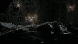 extant_GameOfThrones_1x01-WinterIsComing_4390