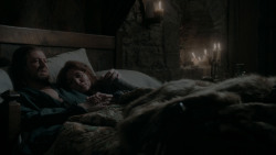 extant_GameOfThrones_1x01-WinterIsComing_4399