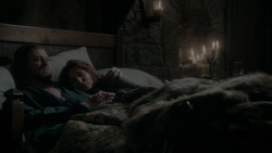 extant_GameOfThrones_1x01-WinterIsComing_4401
