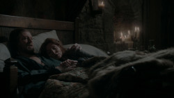extant_GameOfThrones_1x01-WinterIsComing_4406