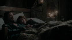 extant_GameOfThrones_1x01-WinterIsComing_4408