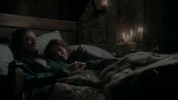 extant_GameOfThrones_1x01-WinterIsComing_4411